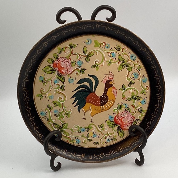 Four Rooster Plates Trays Hand Painted Paper Mache Vintage - Picture 5 of 5